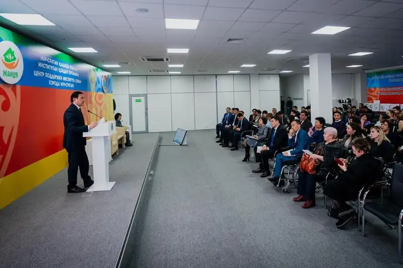 Алтай Кульгинов встретился с представителями НПО столицы