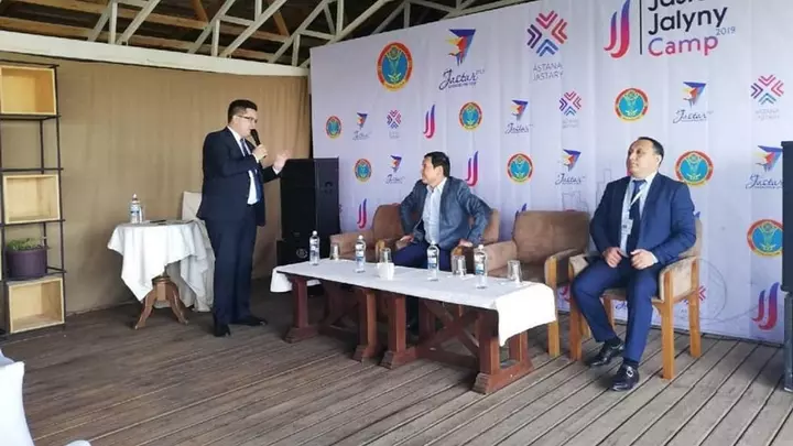 Молодежь Нур-Султана представила социальные проекты и идеи